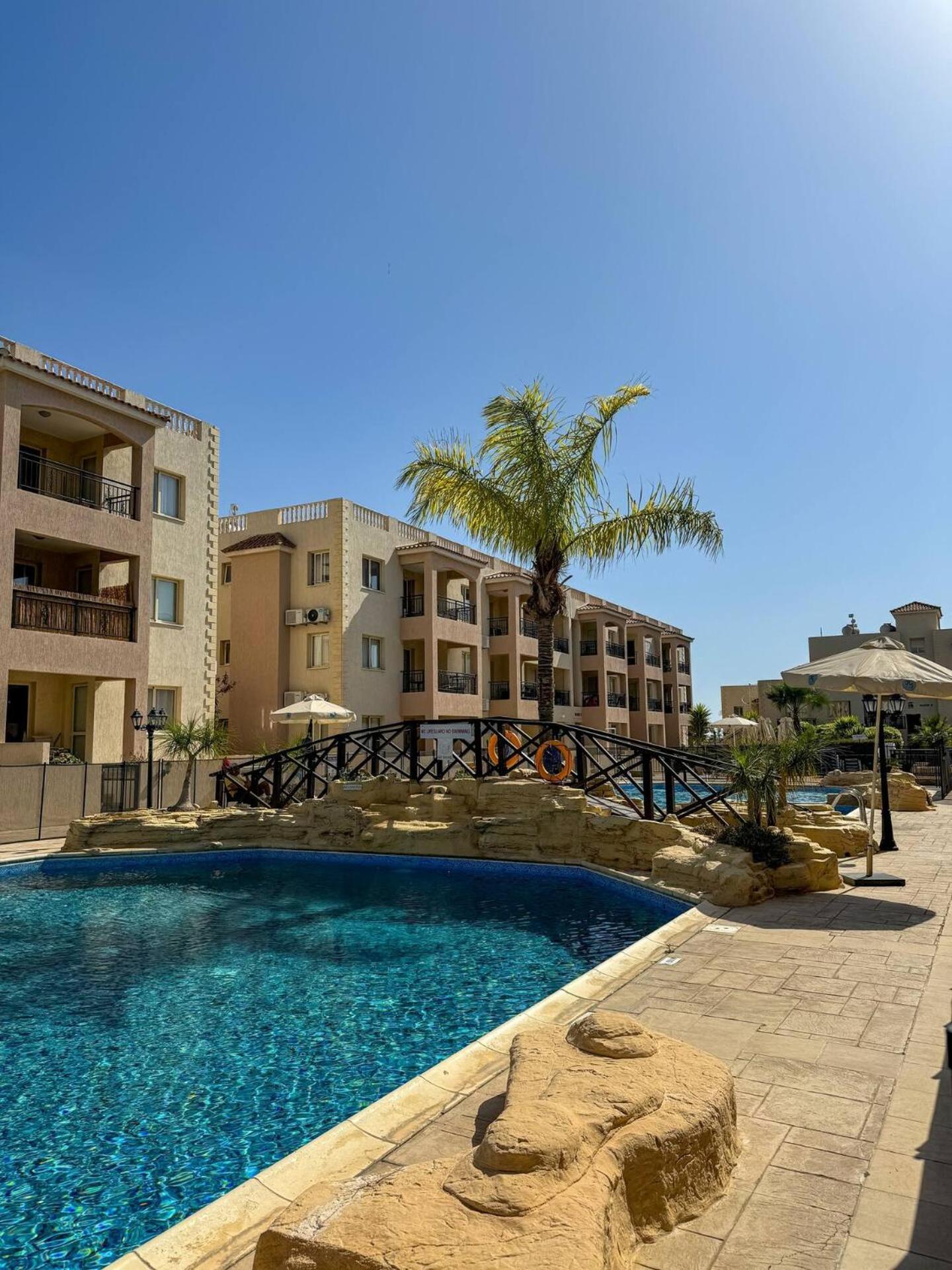 Royal-seacrest Oasis, Pool-side Paphos